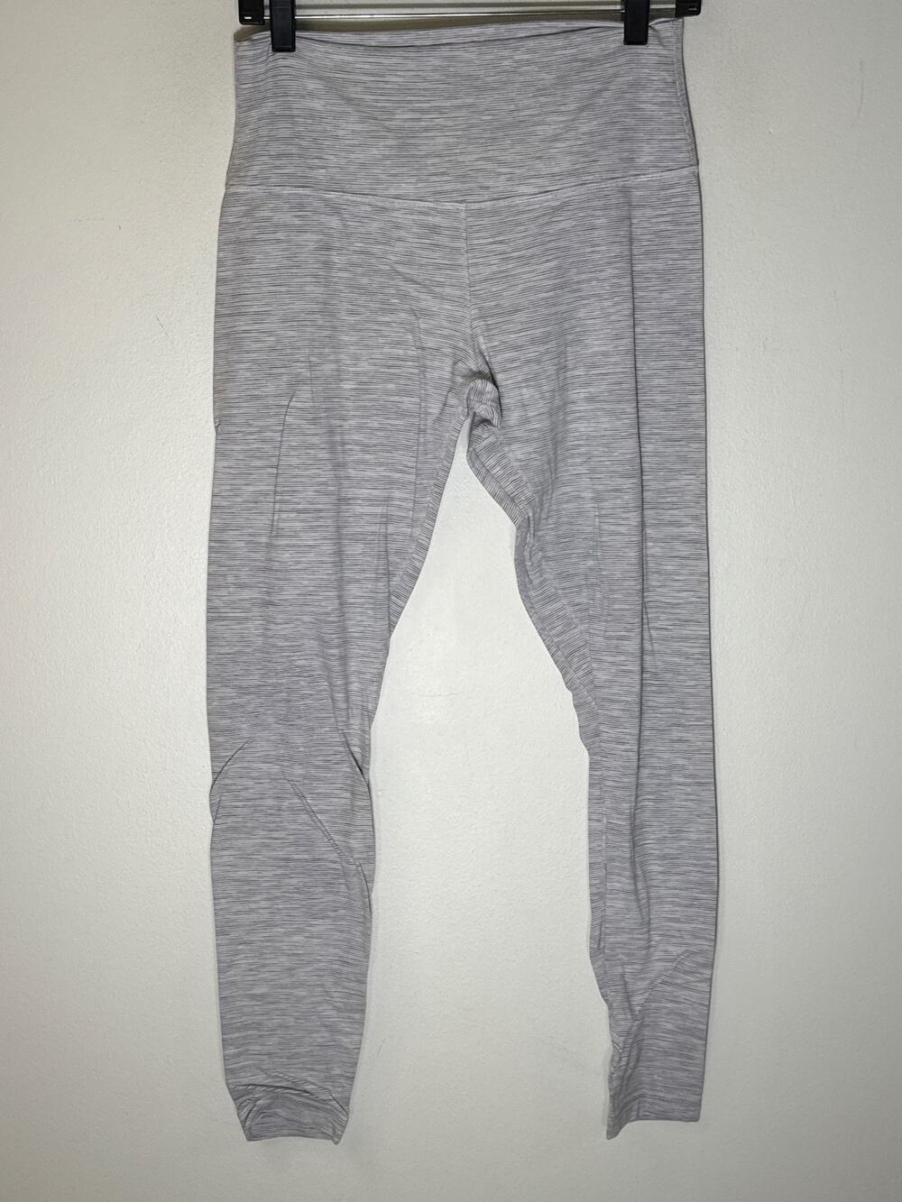 Lululemon Light Gray Athletic Leggings Sz 10